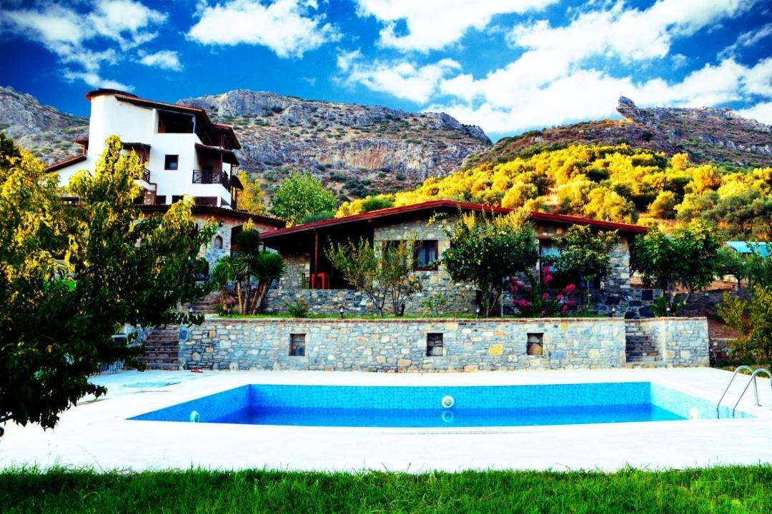 Pir Efes Konaklari Izmir Bagian luar foto