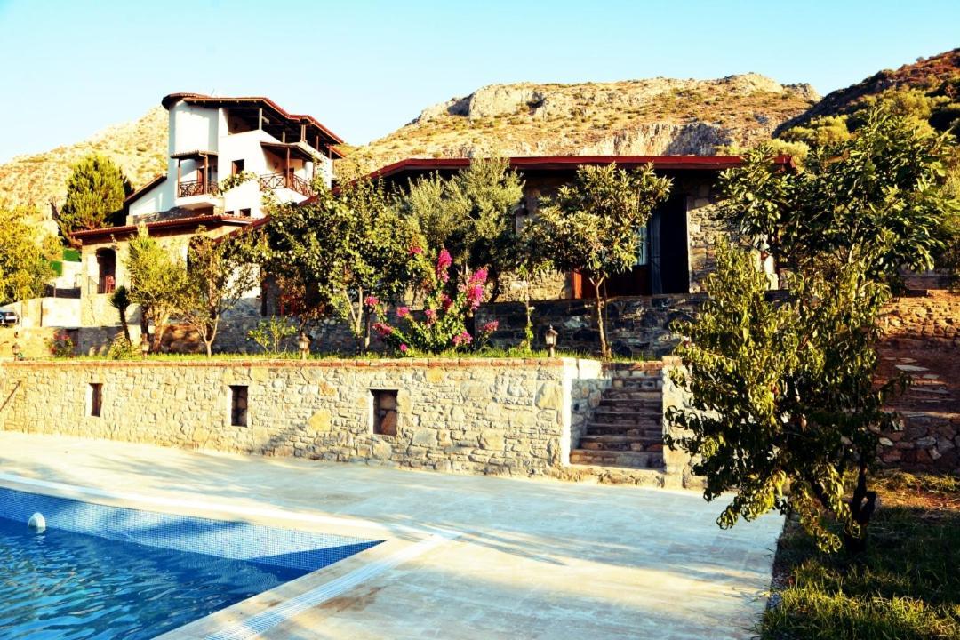 Pir Efes Konaklari Izmir Bagian luar foto